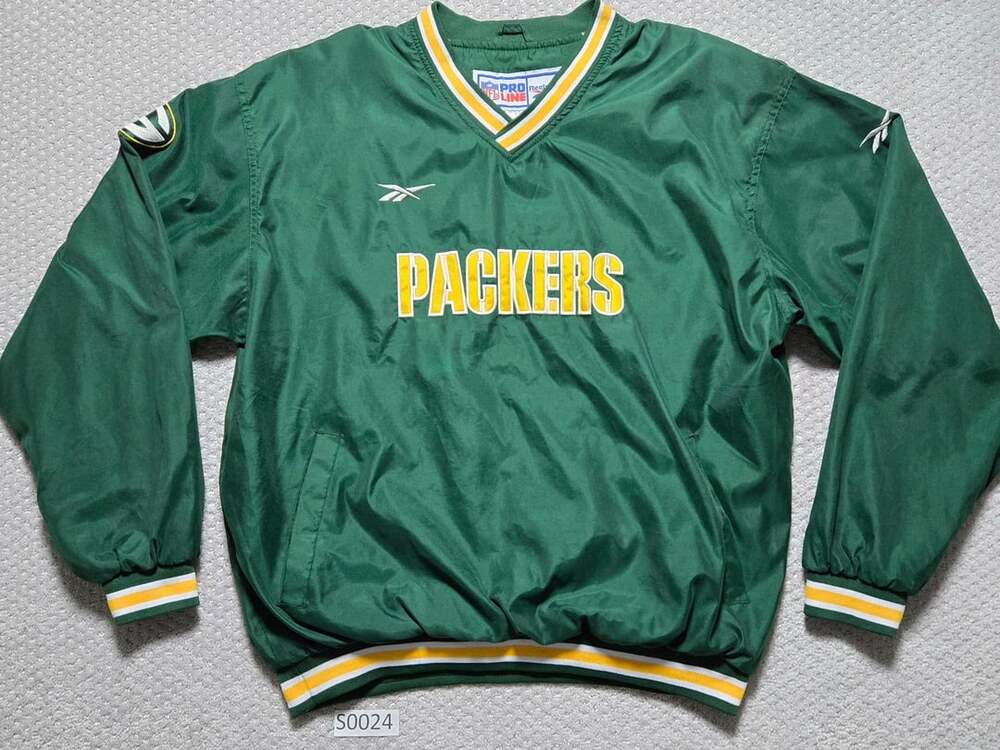 Vintage 1990s Reebok NFL Pro Line Green Bay Packers Windbreaker Pullover Jacket